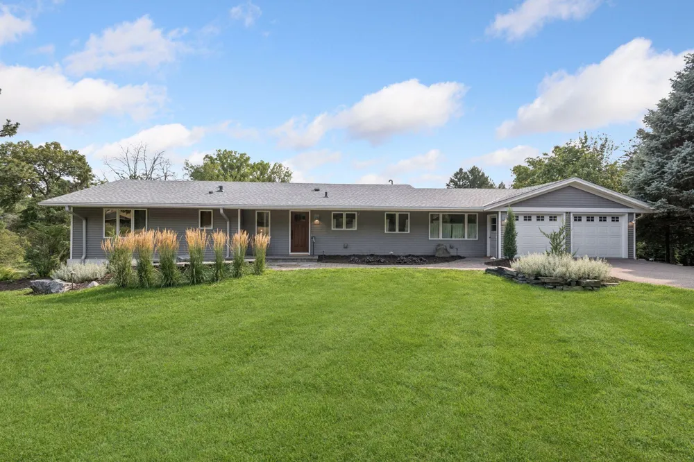 15803 Holdridge Road E Wayzata, MN 55391