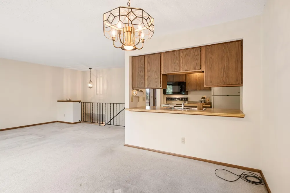 336 W 5th Street Waconia, MN 55387