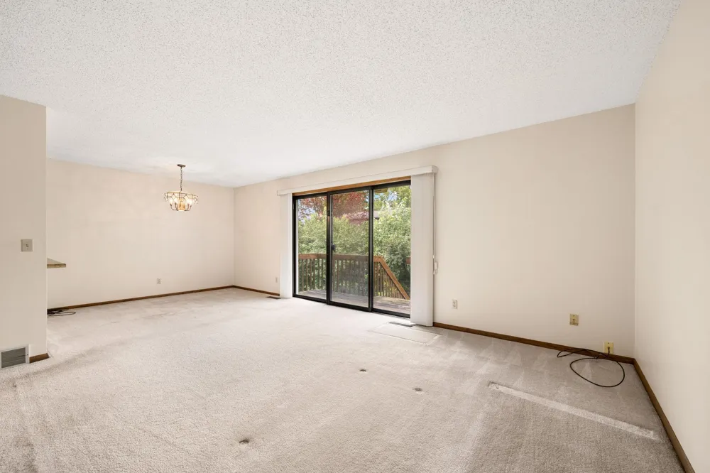 336 W 5th Street Waconia, MN 55387