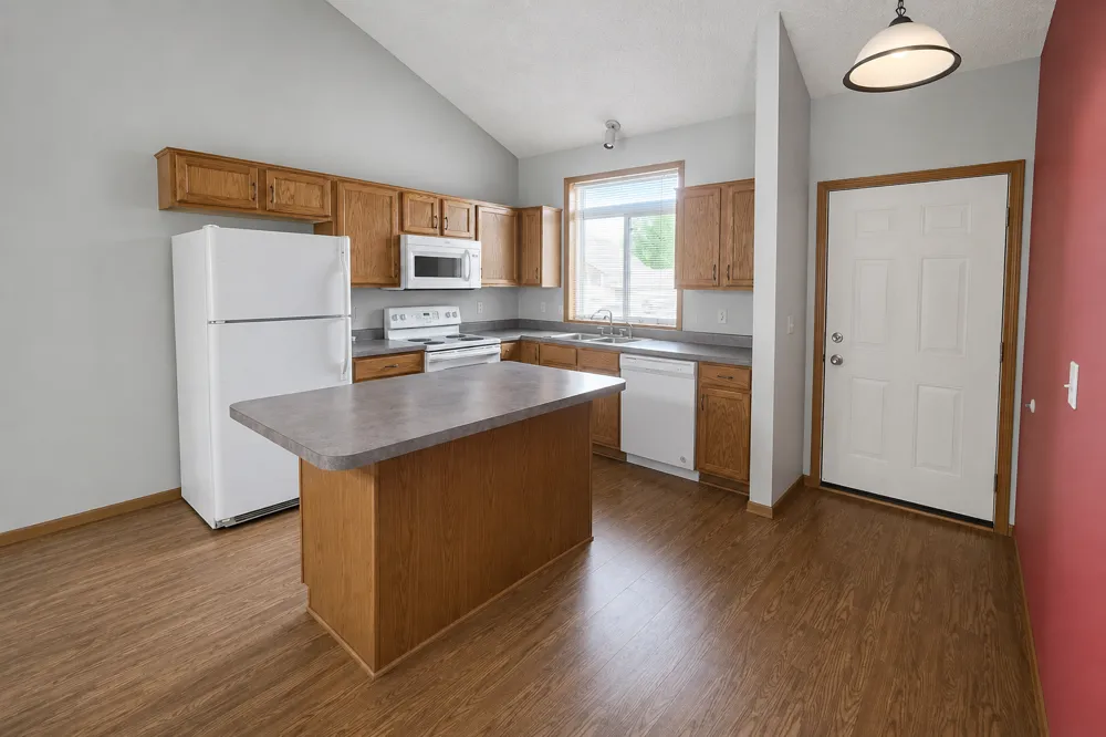 233 Pine Street Cannon Falls, MN 55009