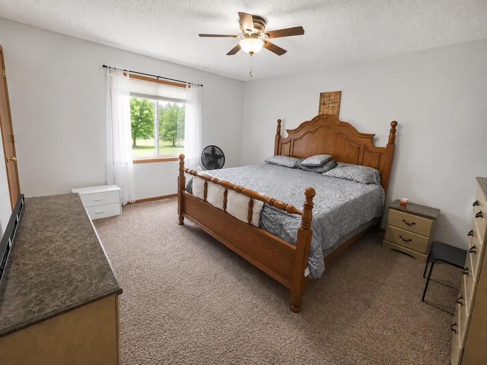 233 Pine Street Cannon Falls, MN 55009