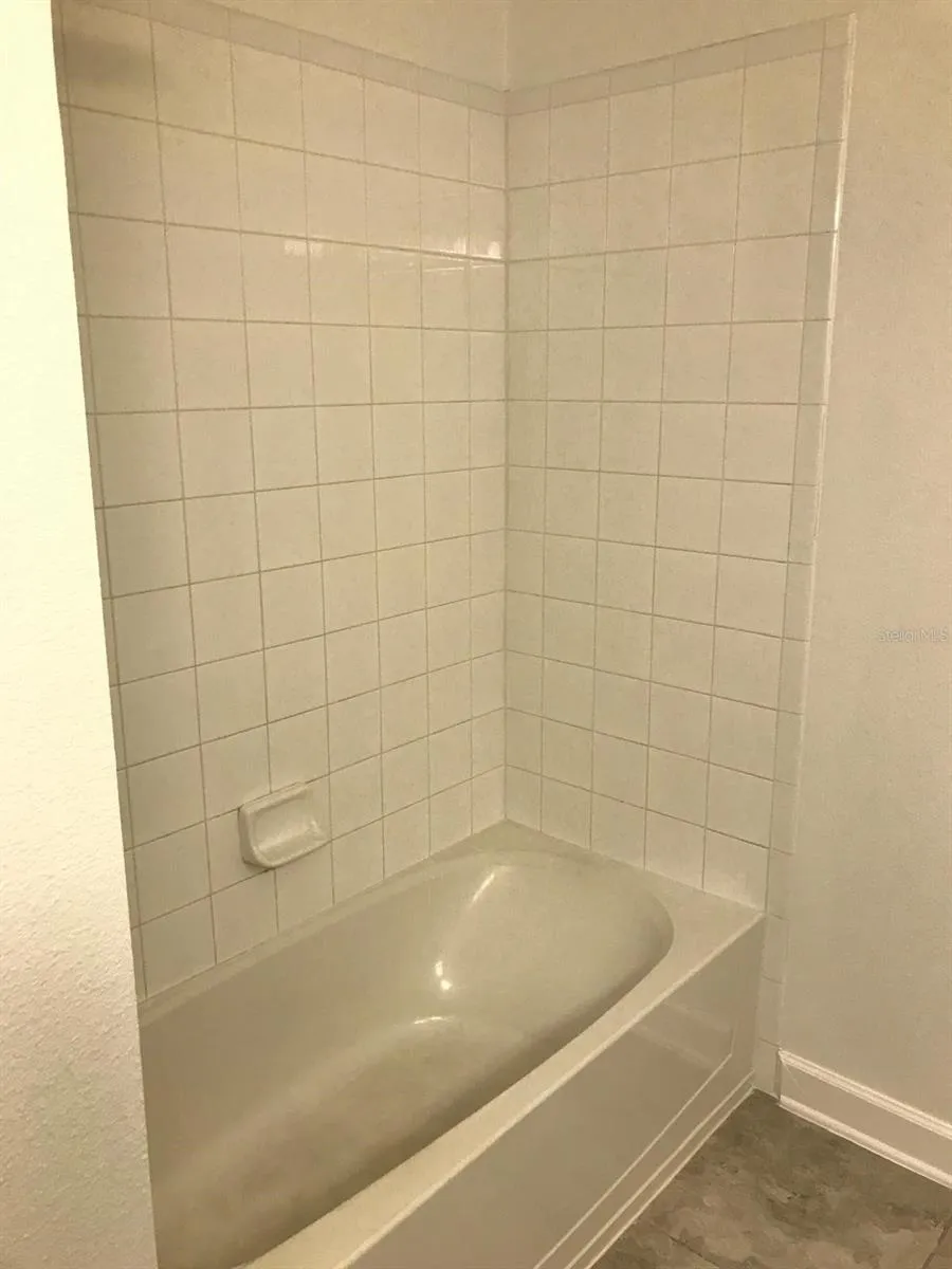 3348 RODRICK CIRCLE Orlando, FL 32824