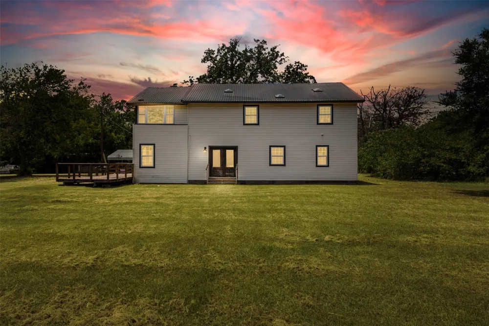 14847 3rd Street Scurry, TX 75158
