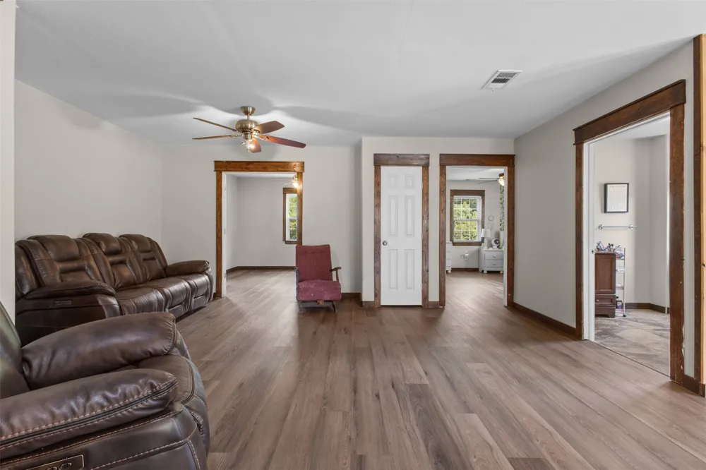 14847 3rd Street Scurry, TX 75158
