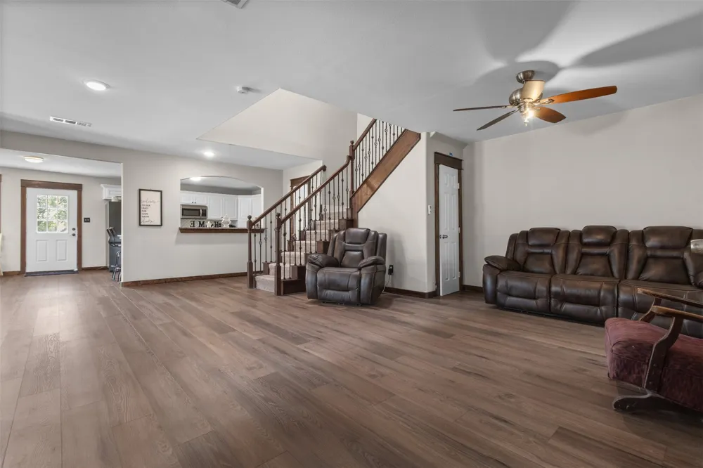 14847 3rd Street Scurry, TX 75158