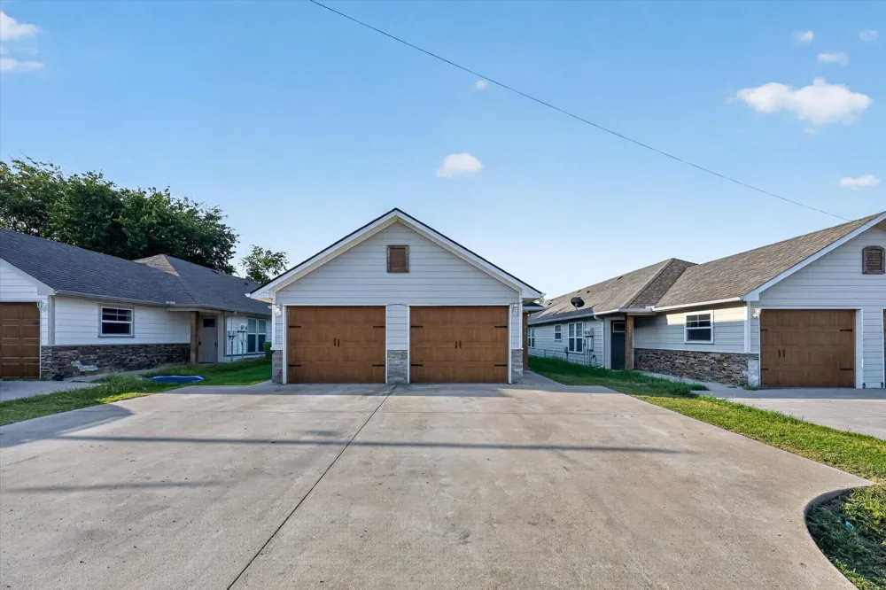 608 E College Street #608 Sherman, TX 75090