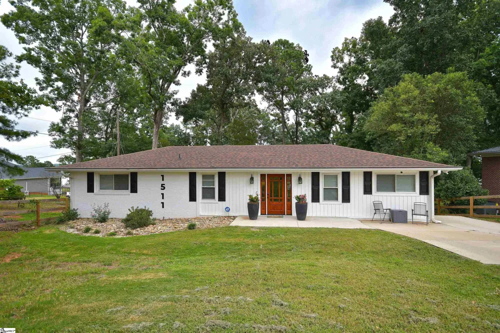 1511 Asbury Park Road Anderson, SC 29625