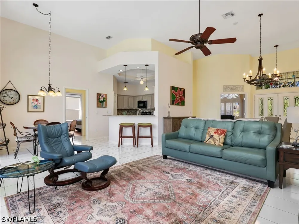 Compton Lane S Naples, FL 34104