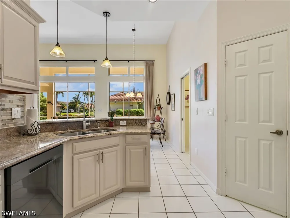 Compton Lane S Naples, FL 34104