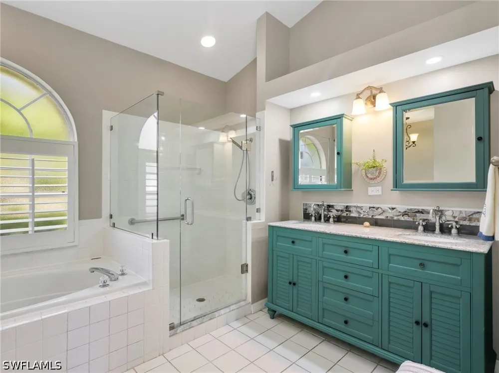 Compton Lane S Naples, FL 34104