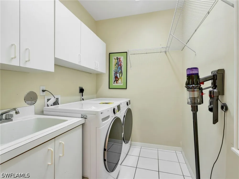 Compton Lane S Naples, FL 34104