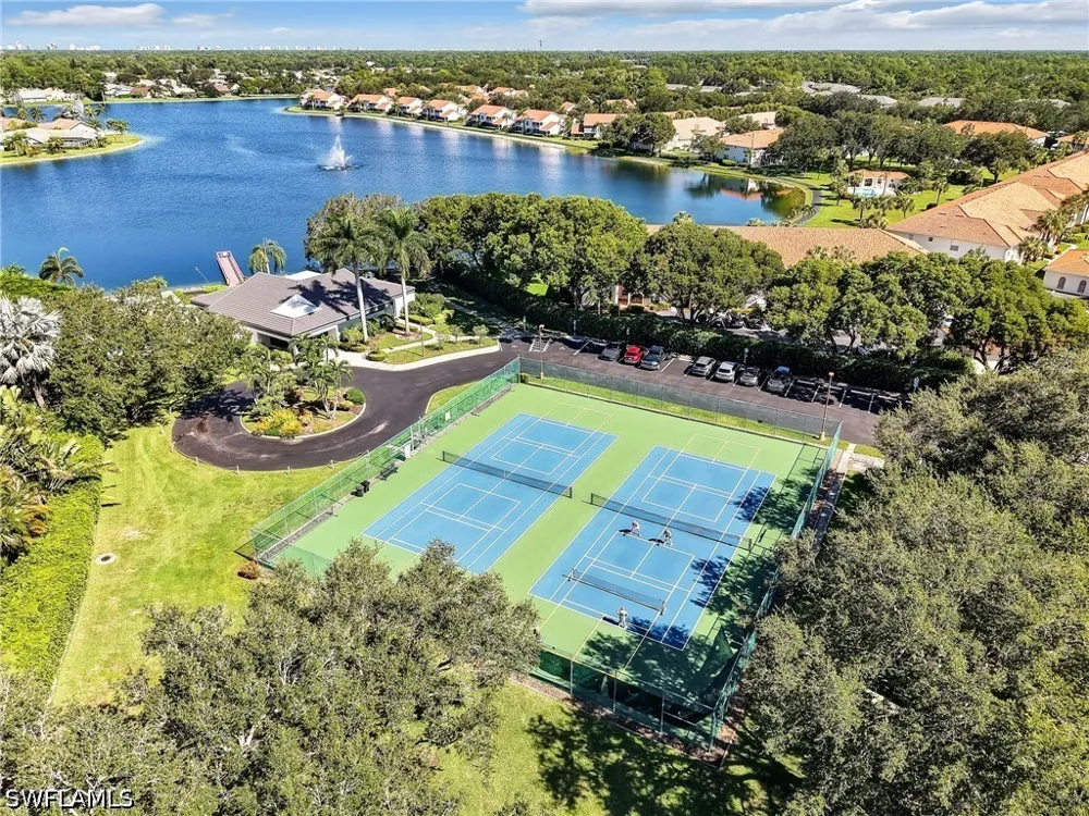 Compton Lane S Naples, FL 34104