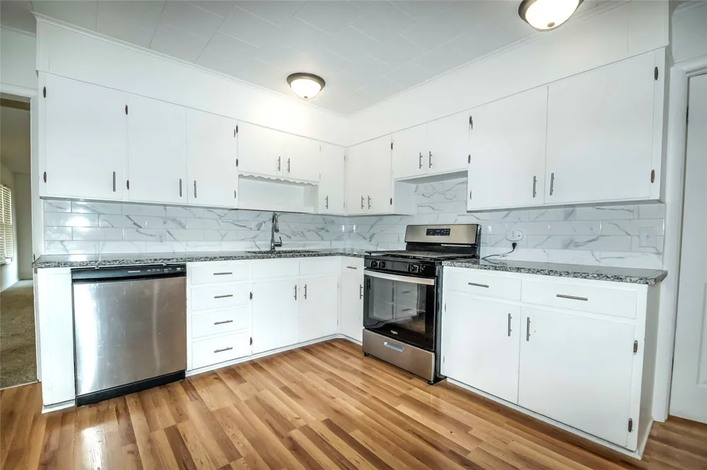 313 W Moses Street Cushing, OK 74023
