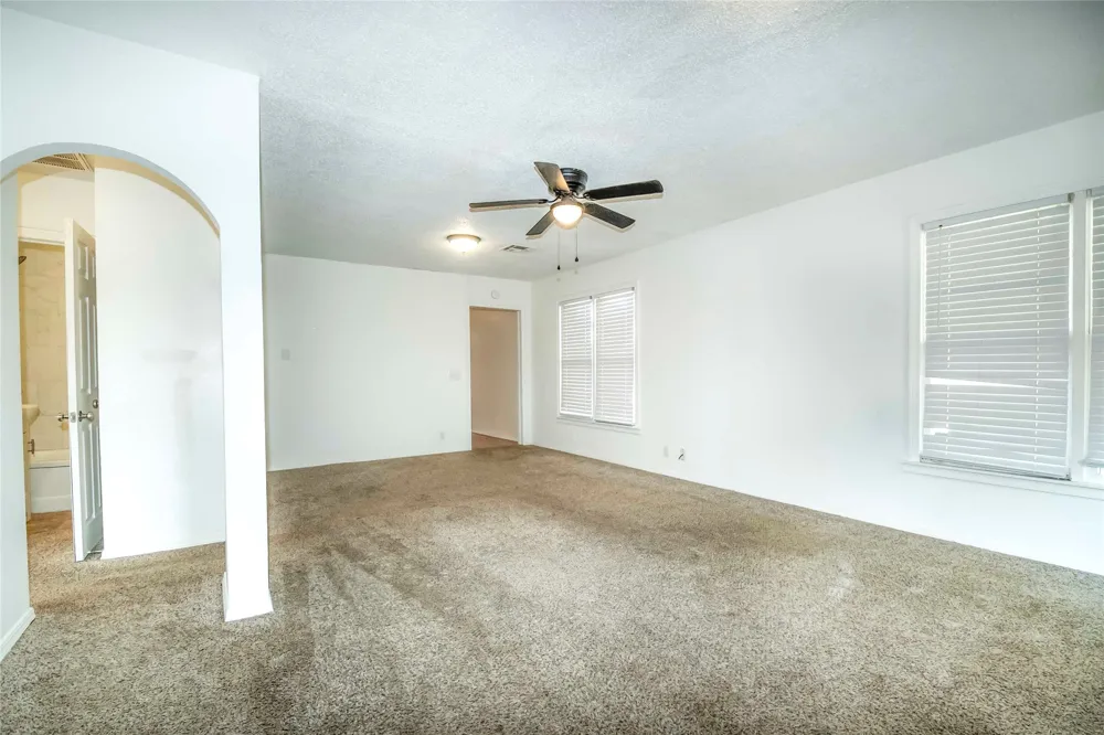 313 W Moses Street Cushing, OK 74023