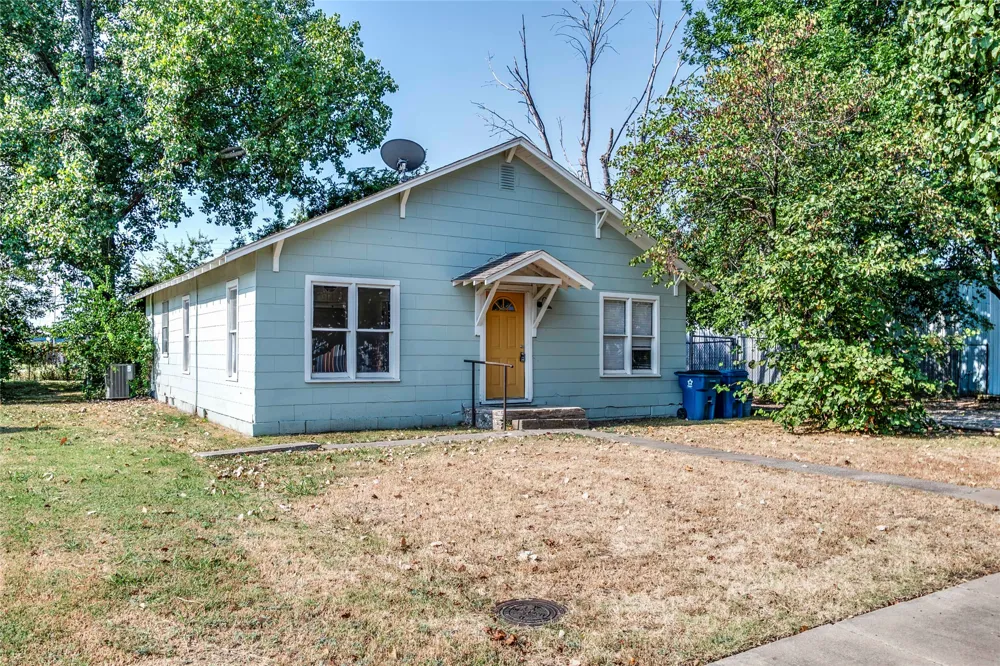 313 W Moses Street Cushing, OK 74023