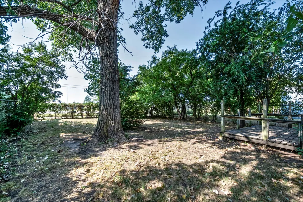 313 W Moses Street Cushing, OK 74023