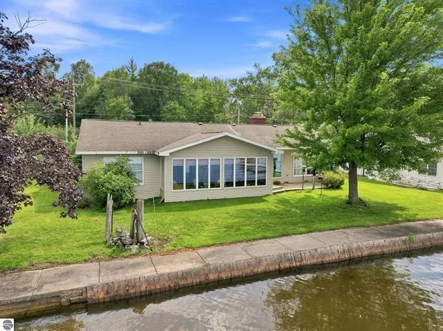 5403 E M 55 Cherry Grove Township, MI 49601