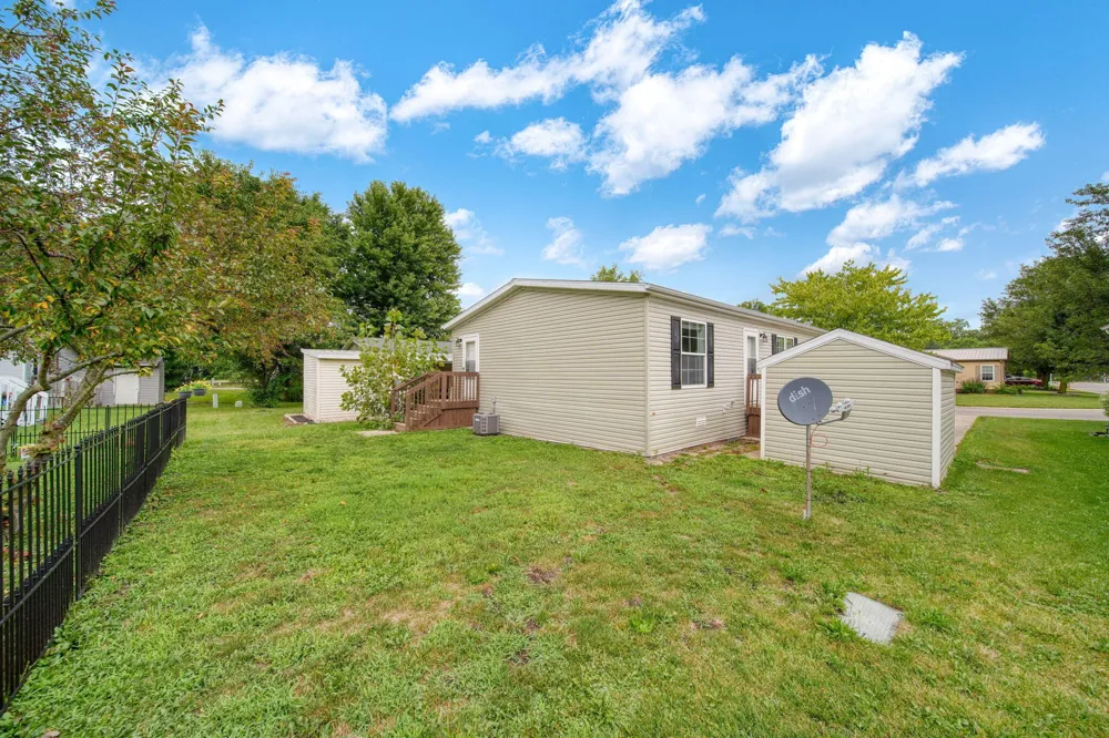 520 Missouri River Court Adrian City, MI 49221