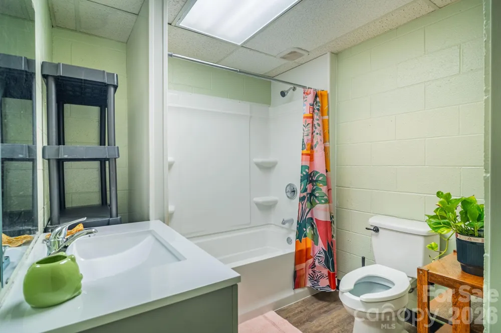 236 Textile Avenue Spindale, NC 28160