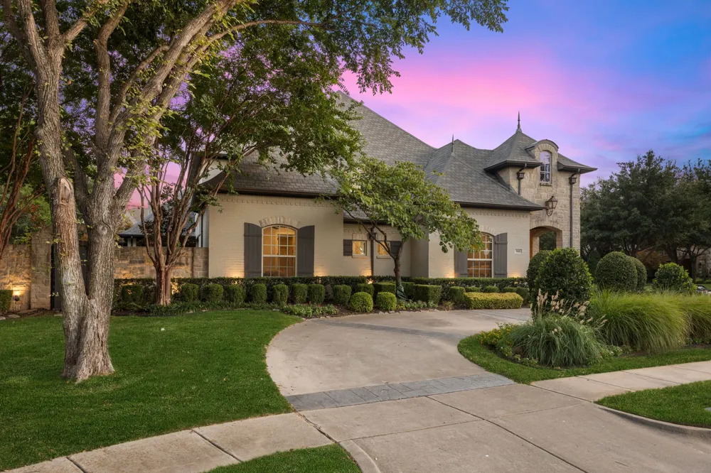 900 Aspen Ridge Drive Southlake, TX 76092