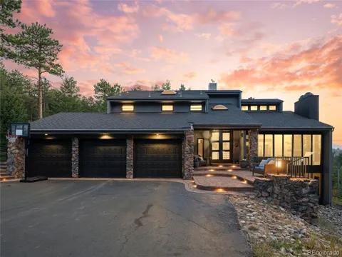 571 Sundown Lane