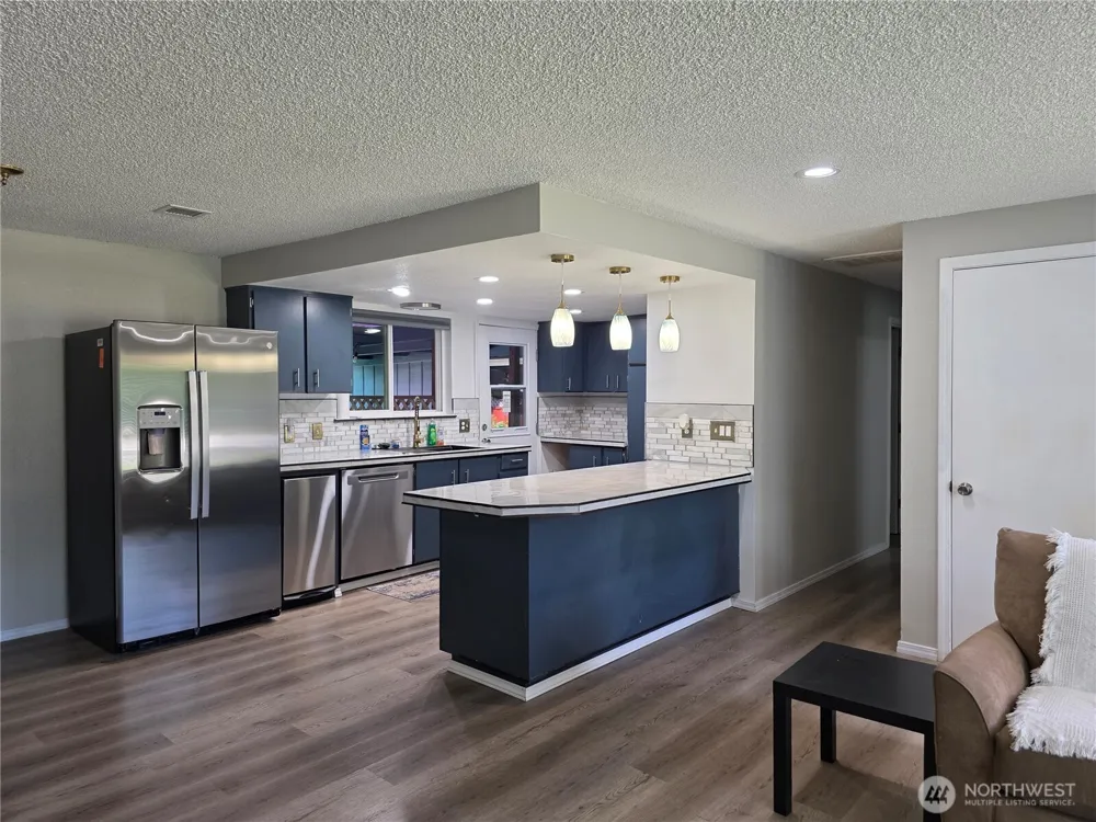 2359 SE Mitchell Road SE Port Orchard, WA 98366