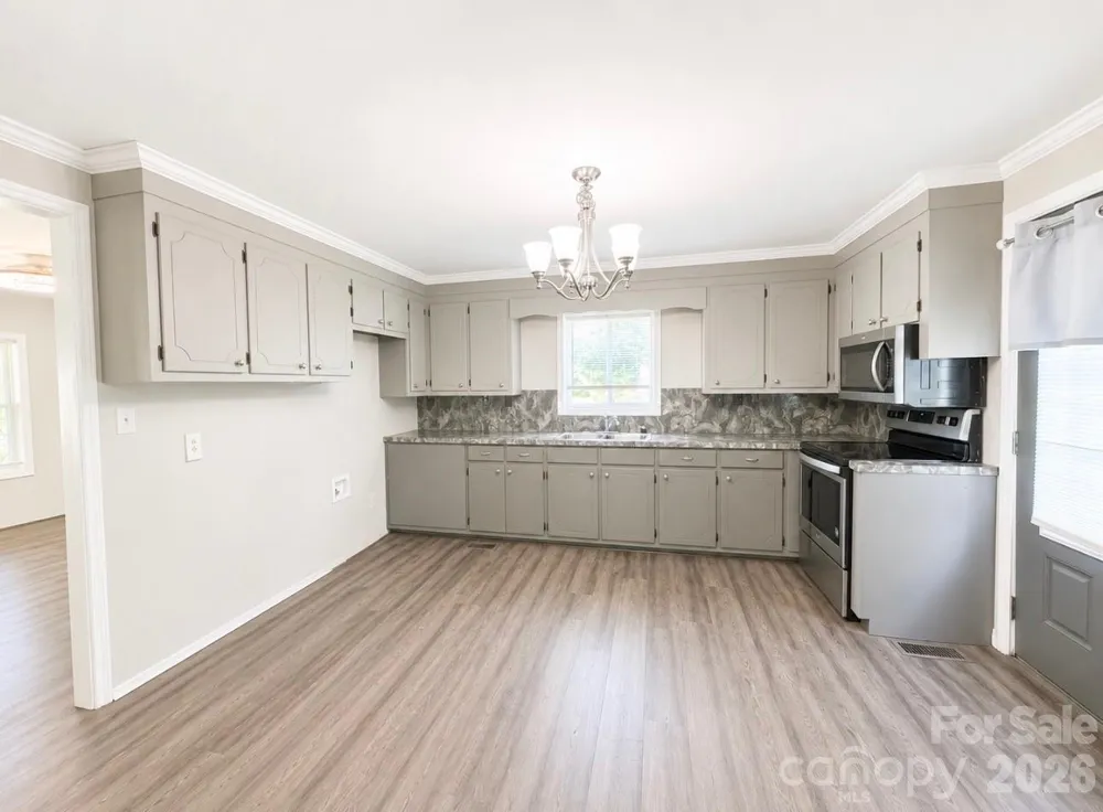 6955 Sandhill Road Kershaw, SC 29067