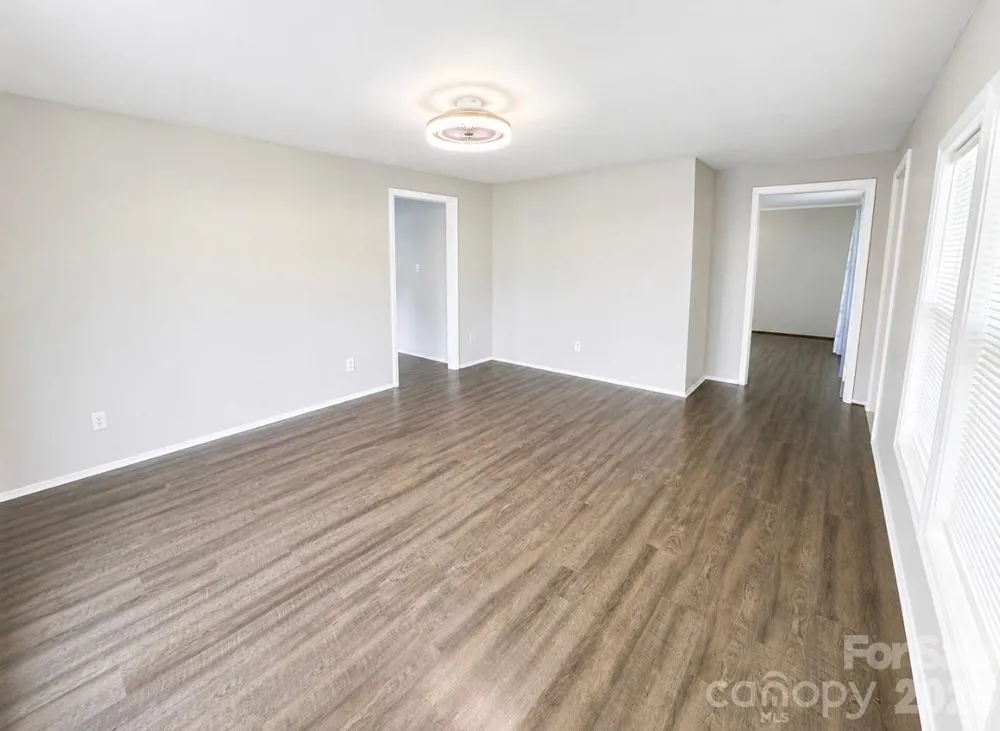 6955 Sandhill Road Kershaw, SC 29067