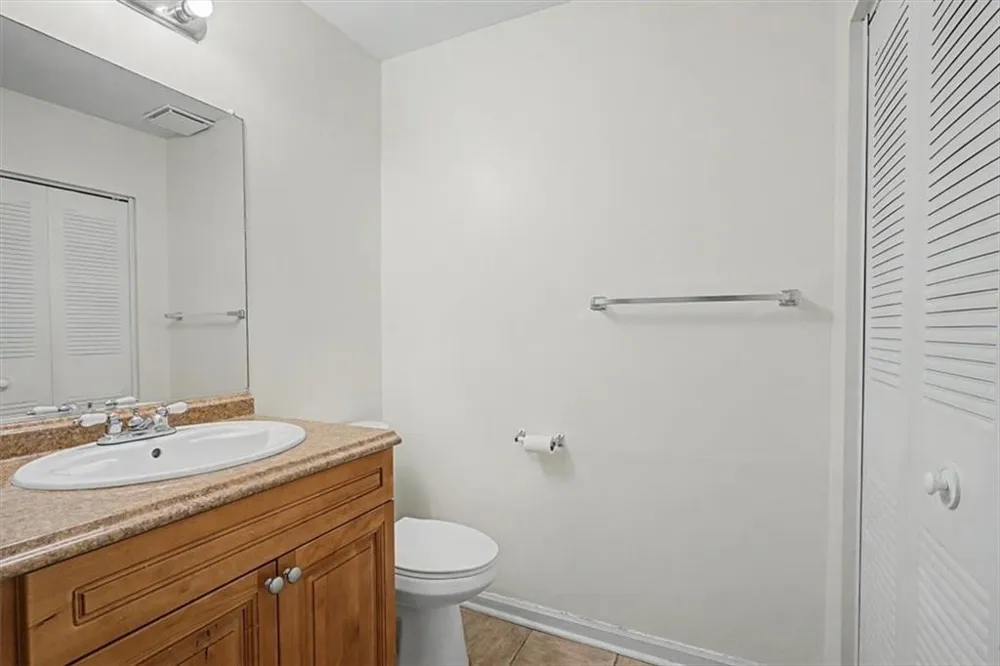 6350 Hawthorne Terrace Peachtree Corners, GA 30092