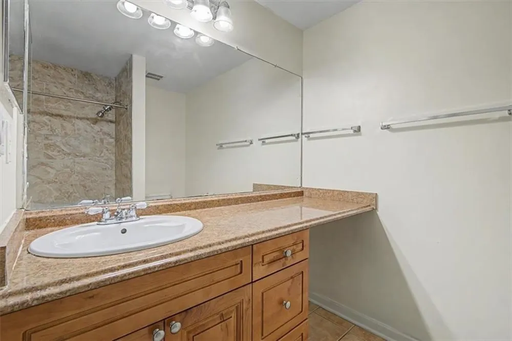 6350 Hawthorne Terrace Peachtree Corners, GA 30092