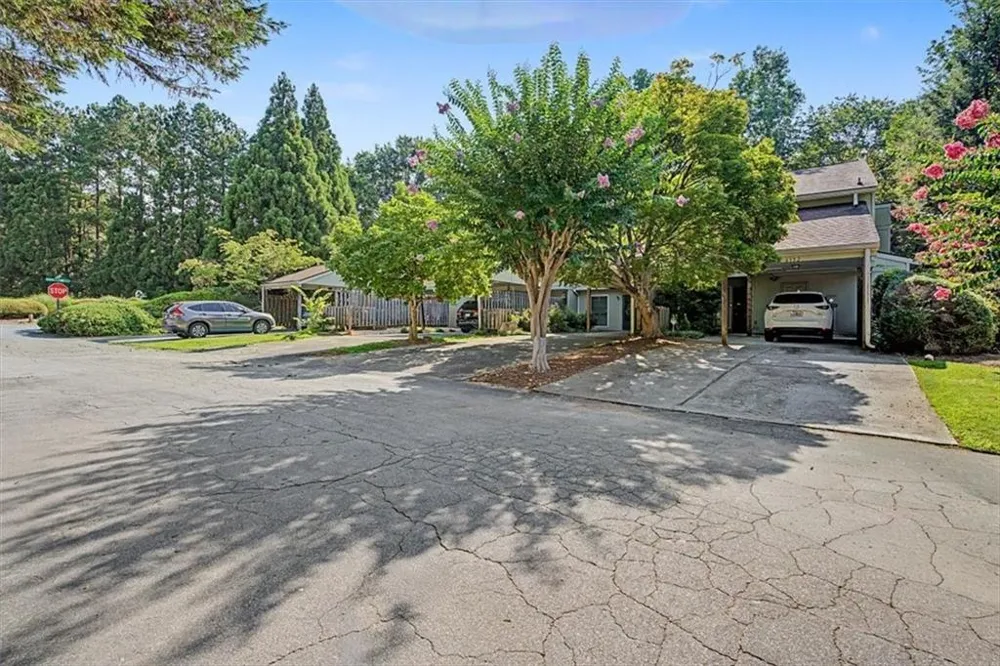 6350 Hawthorne Terrace Peachtree Corners, GA 30092