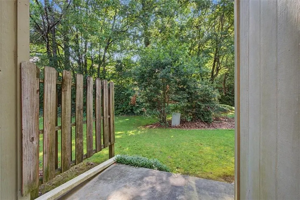 6350 Hawthorne Terrace Peachtree Corners, GA 30092