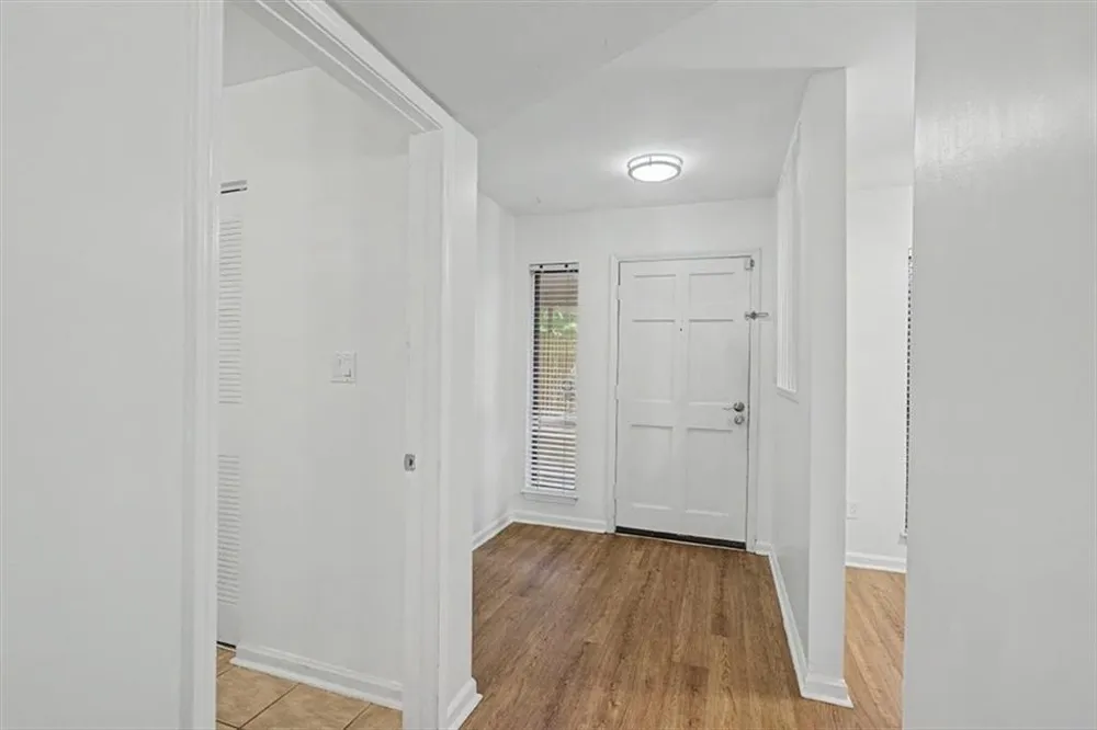 6350 Hawthorne Terrace Peachtree Corners, GA 30092