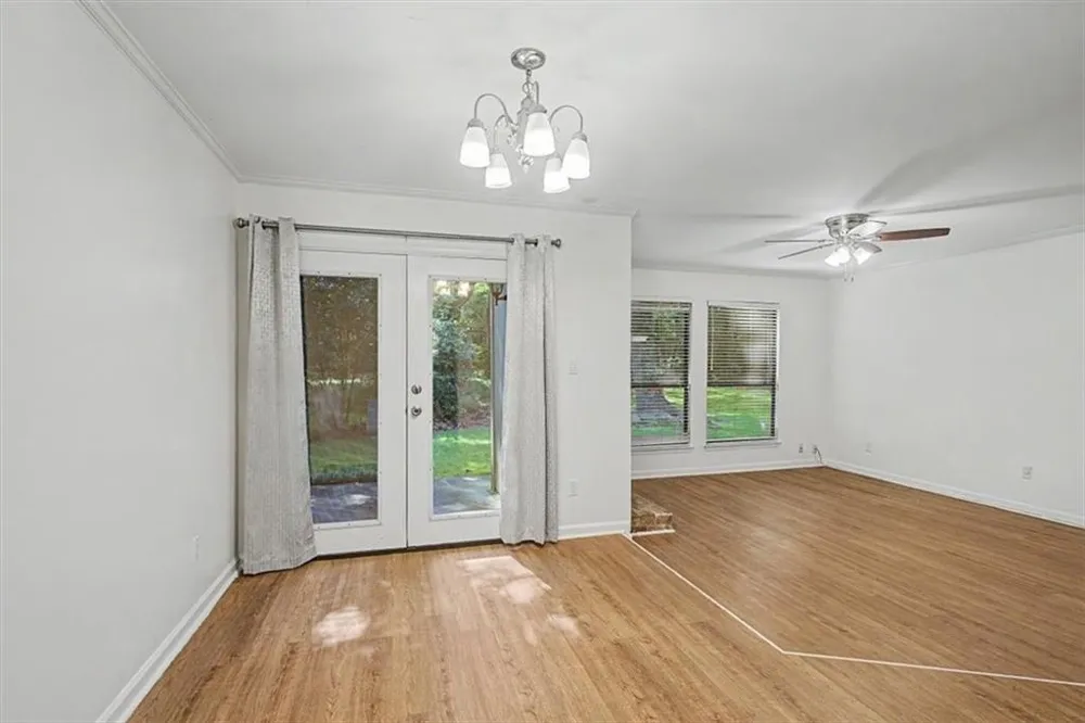 6350 Hawthorne Terrace Peachtree Corners, GA 30092