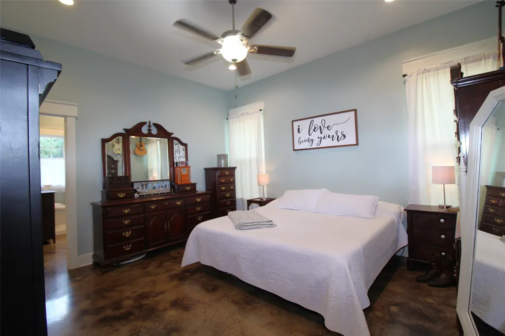 3542 Parish Line Road Doyline, LA 71023