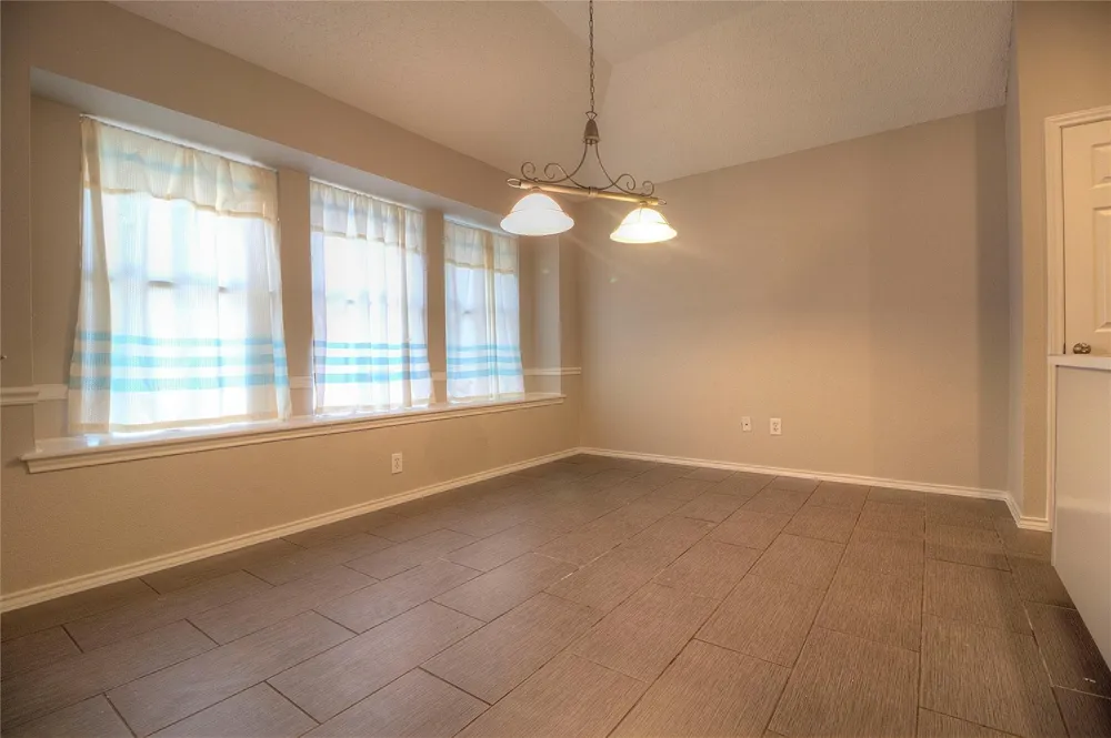 7409 Glen Drive Watauga, TX 76148