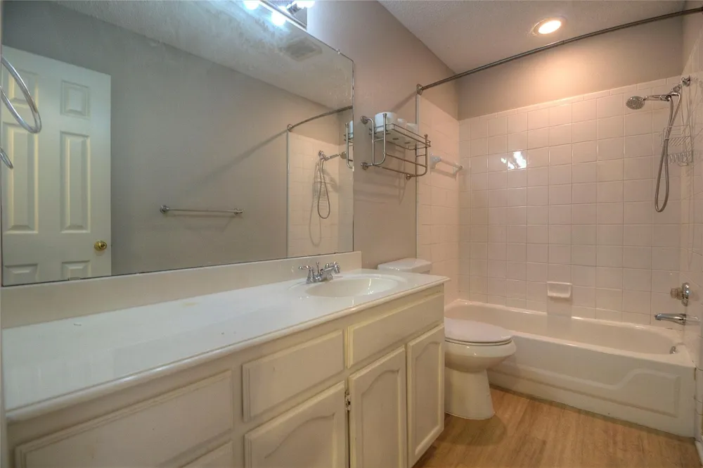 7409 Glen Drive Watauga, TX 76148
