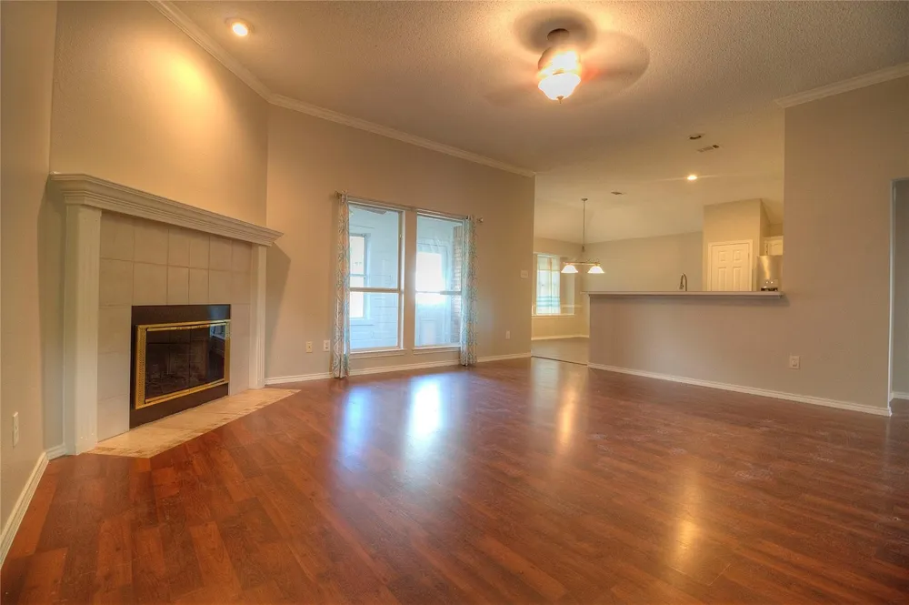 7409 Glen Drive Watauga, TX 76148