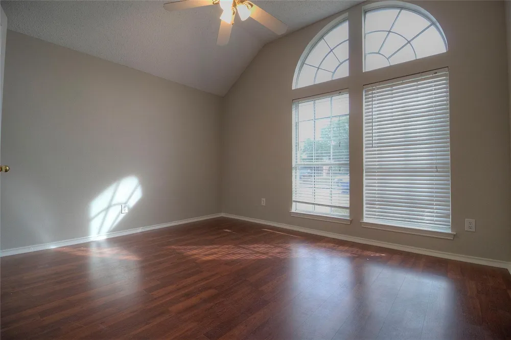 7409 Glen Drive Watauga, TX 76148
