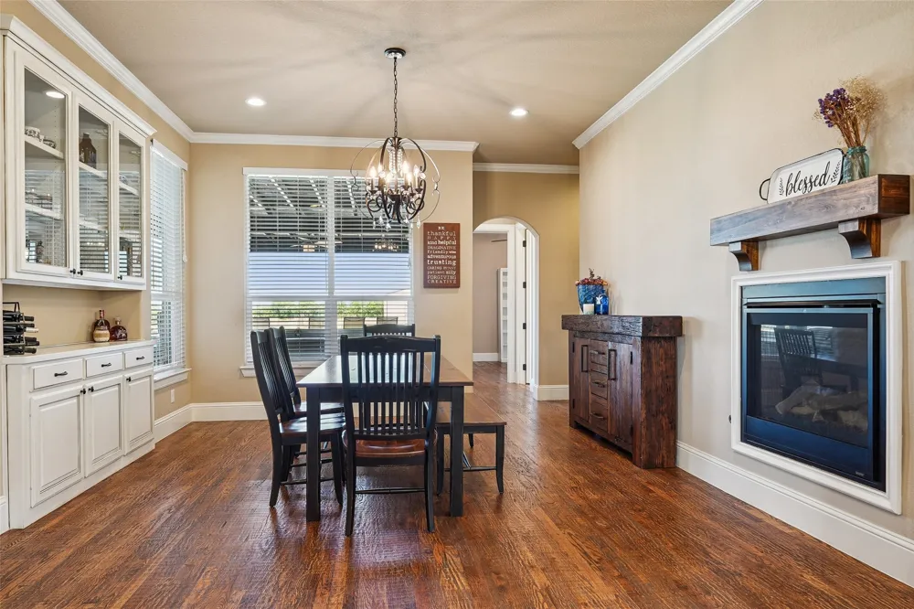 5550 Donald Road Krum, TX 76249