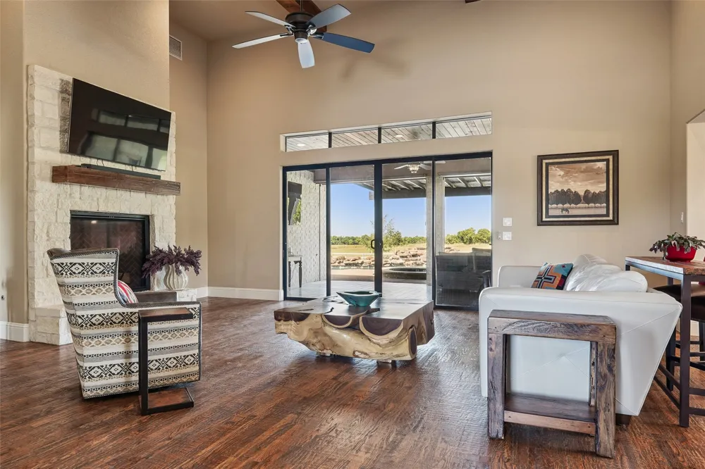 5550 Donald Road Krum, TX 76249