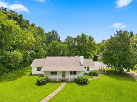 1448 Williams Hollow Rd