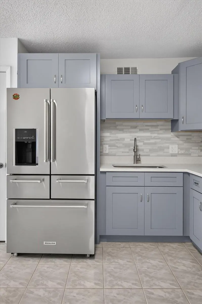 2295 AMERICUS BOULEVARD E #59 Clearwater, FL 33763