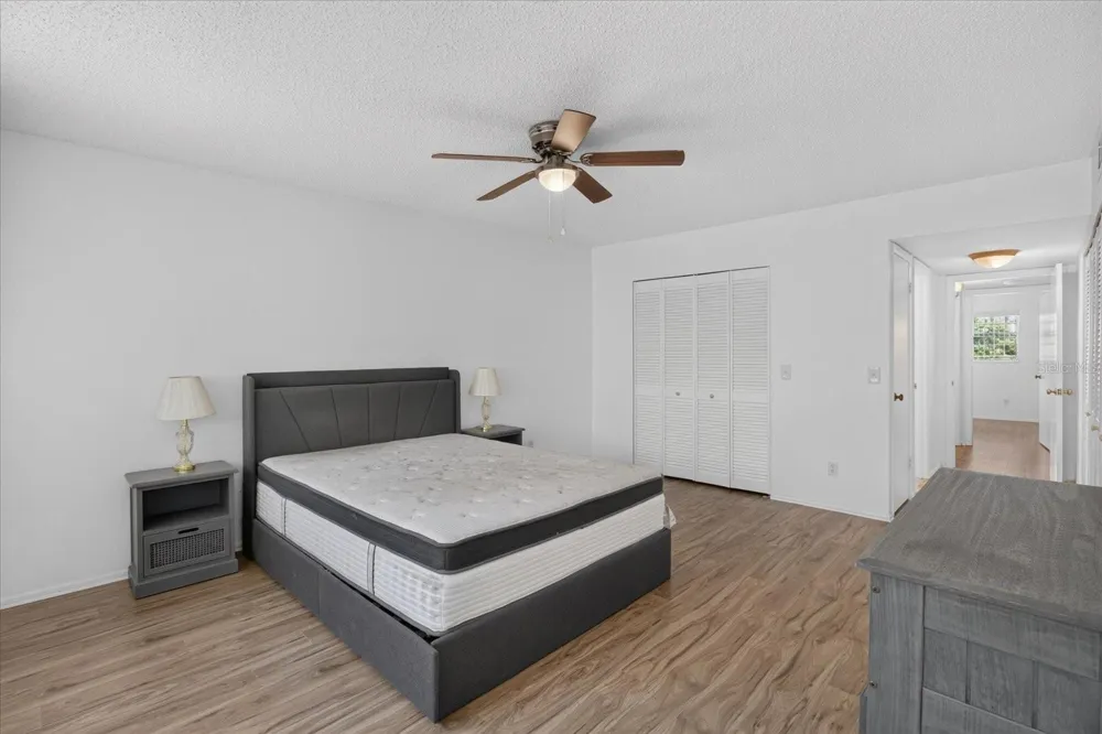 2295 AMERICUS BOULEVARD E #59 Clearwater, FL 33763