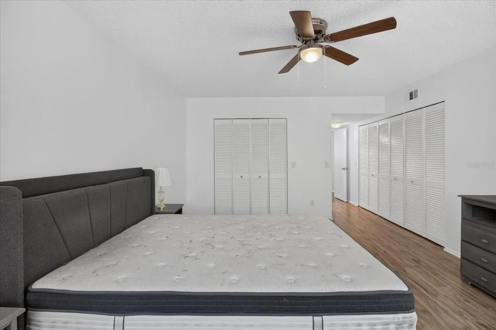 2295 AMERICUS BOULEVARD E #59 Clearwater, FL 33763