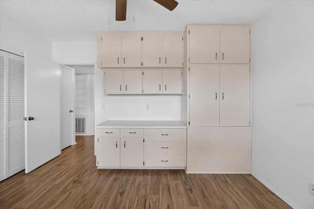 2295 AMERICUS BOULEVARD E #59 Clearwater, FL 33763