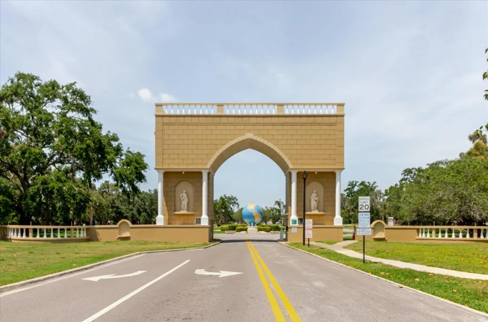 2295 AMERICUS BOULEVARD E #59 Clearwater, FL 33763