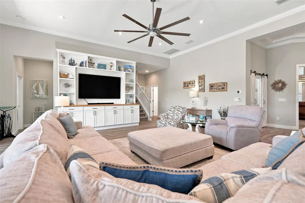 4093 EPIC COVE Land O Lakes, FL 34638