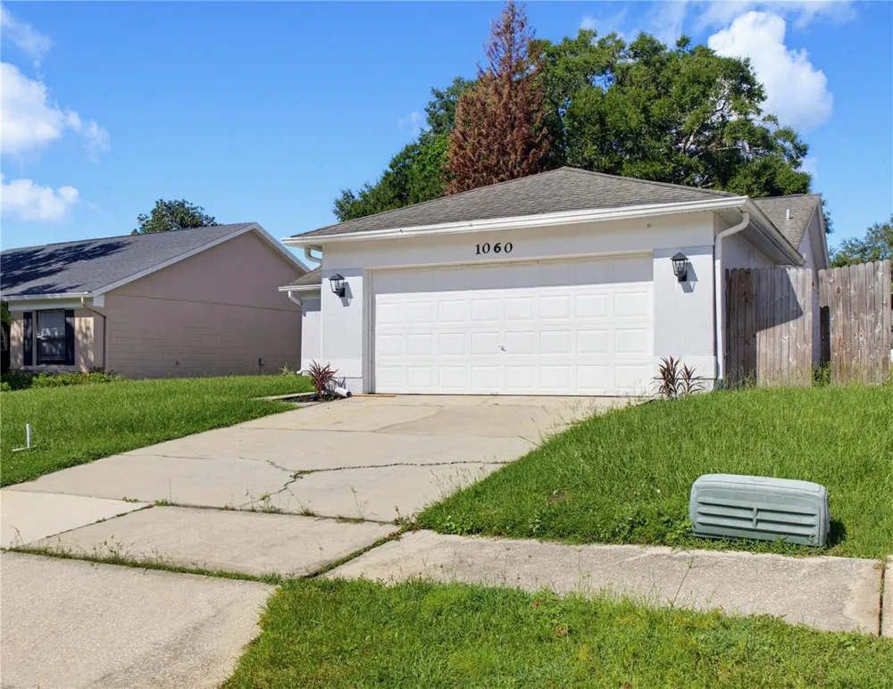 1060 DEES DRIVE Oviedo, FL 32765