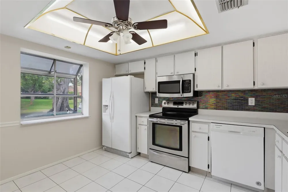 2211 LARK CIRCLE W #D Palm Harbor, FL 34684